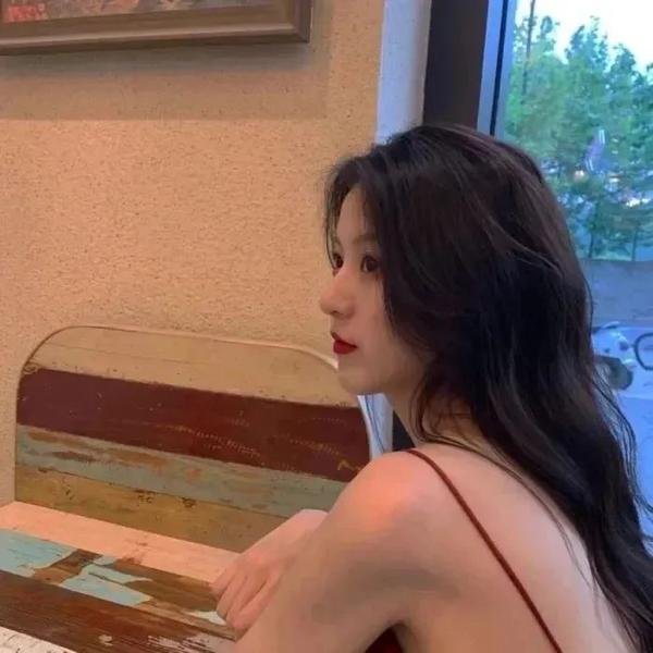 大丽花与红皮书