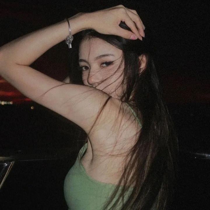 欲乱唇迷